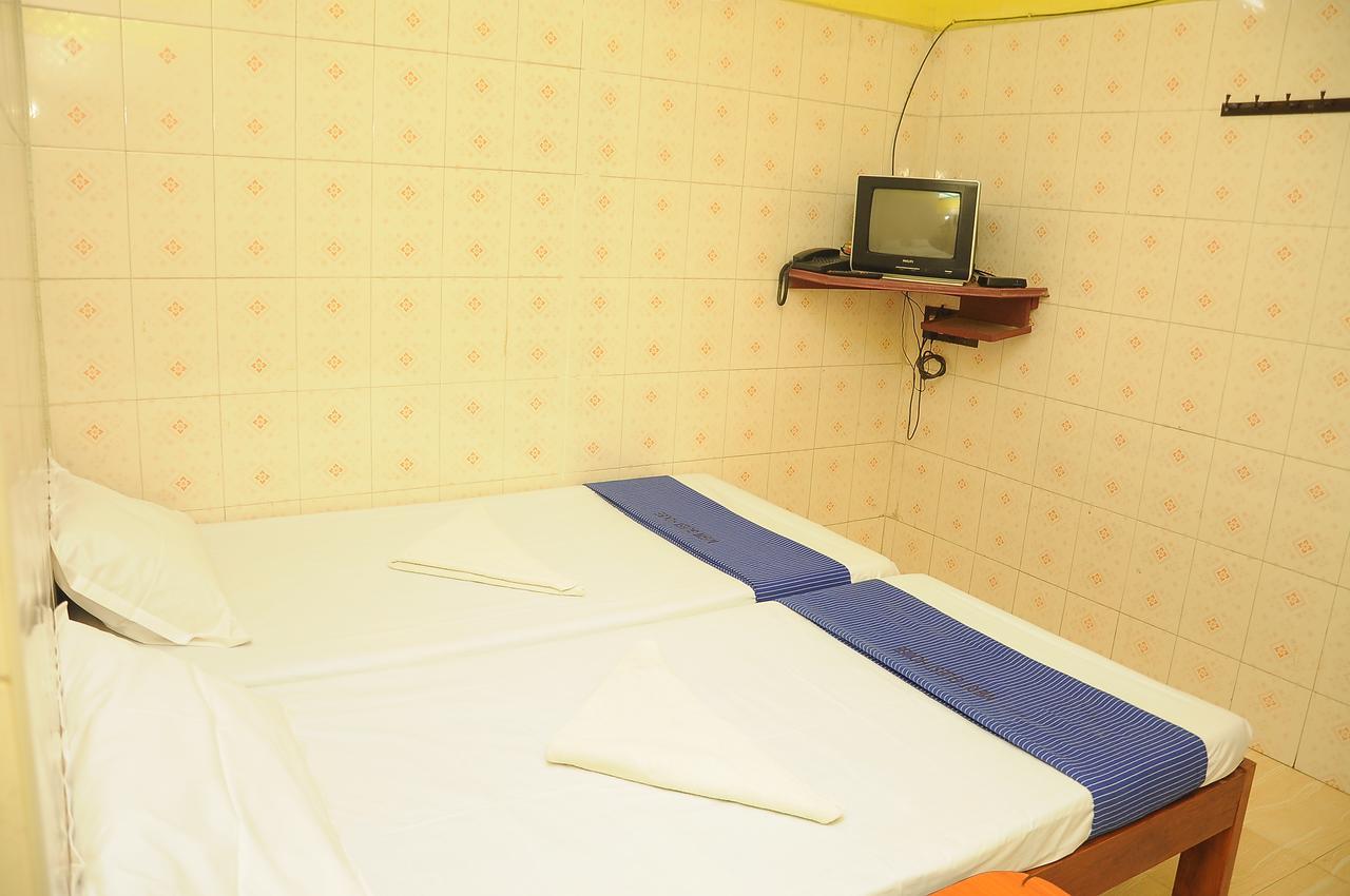 Merit Guest House Chennai Eksteriør billede